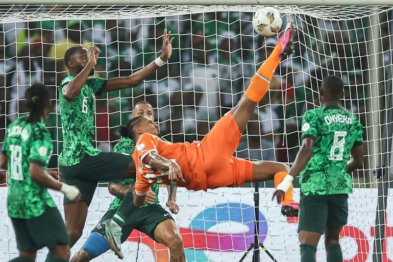 Afrika Uluslar Kupasında şampiyon Fildişi Sahili Süper Ligden 7 futbolcu...