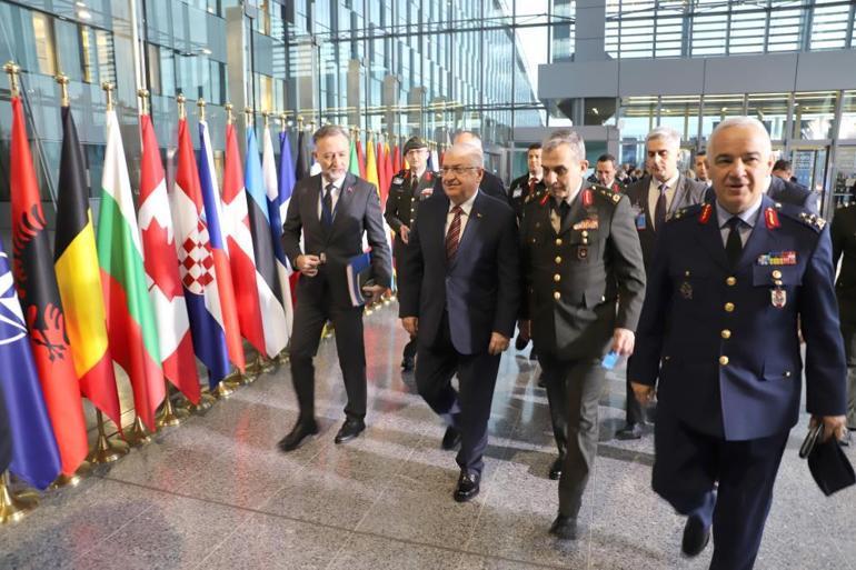 NATO Savunma Bakanları Toplantısı: Güçlü Savunma ve Yatırımlar