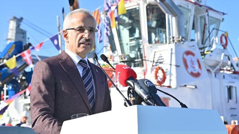 Bakan Uraloğlu açıkladı: Boğazlardan geçen gemi sayısı yükseldi