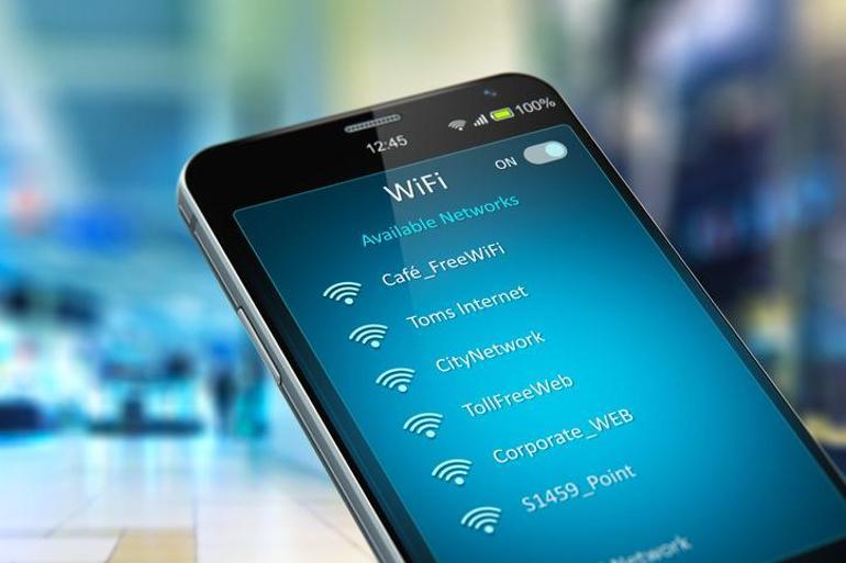 Siber korsanların yeni yöntemi: Şeytani ikiz saldırısı Wi-Fi ağlarını hedef alıyorlar… ‘Bir kafe ya da restoranda farkında olmadan kâbusu yaşamak mümkün’