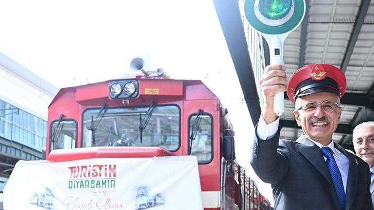 Turistik Ankara-Diyarbakır treni seferlerine başladı