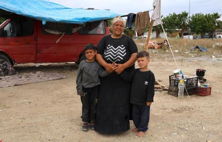 Evleri yandı, üvey oğlundan korkup şehri terk ettiler: Bunu yaşayacağıma ölsem daha iyiydi