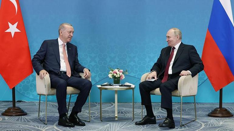 Astanada kritik zirve: Cumhurbaşkanı Erdoğan Putin ile bir araya geldi