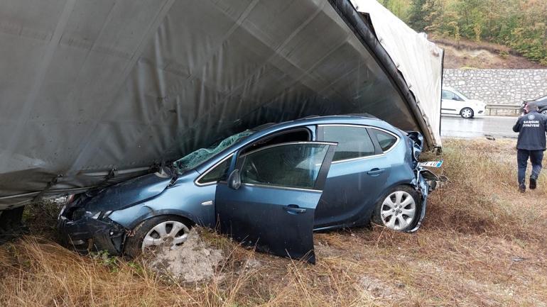 Samsun-Ankara kara yolunda zincirleme kaza 3 can kaybı, 10 yaralı