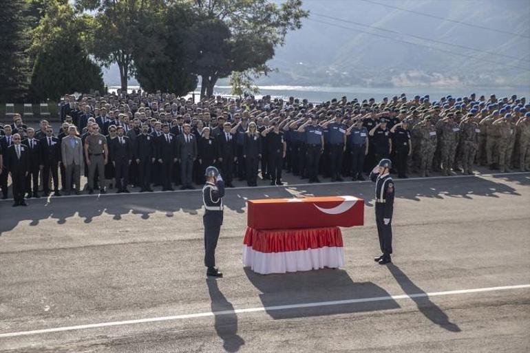 Tuncelide şehit olan askerler için tören düzenlendi