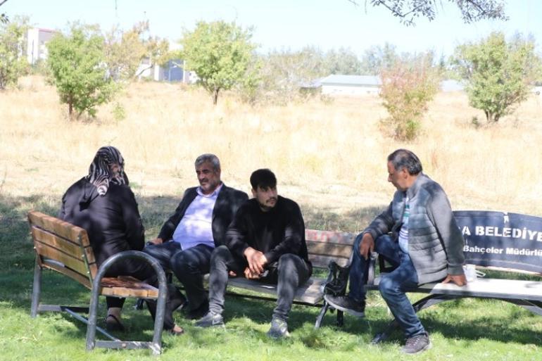 Üniversiteli Rojinden haber alınamıyor: Genç kız için arama çalışması başlatıldı... Arkadaşları telefon ve kulaklığını buldu