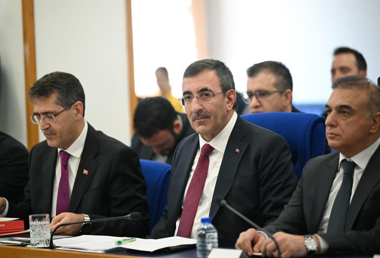 Cumhurbaşkanı Yardımcısı Yılmaz, 2025 yılı bütçesini sundu... Türkiye ekonomisi etkileyici bir büyüme performansı sergiledi