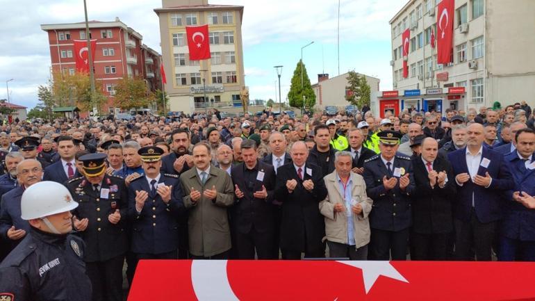 Trafik kazasında şehit olan polis memuru Ogün Yürümeze son veda