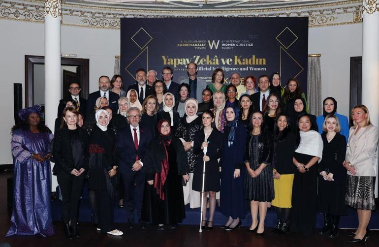 Emine Erdoğan: Yapay zekâ ve dijitalleşme bir dönüşüm sürecidir