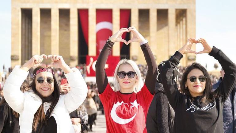 Ata’mızı minnetle özlemle andık... Çok seviyoruz