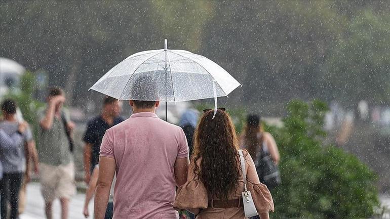 Meteoroloji yeni hava durumu raporunu paylaştı Sıcaklıklar daha da düşecek... Tarih belli oldu: Yağışlı bir döneme gireceğiz