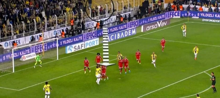 The referee's decisions left their mark last night. Big debate: Why did you give it to Galatasaray | Samet Akaydin's goal is clean | In the Besiktas match...