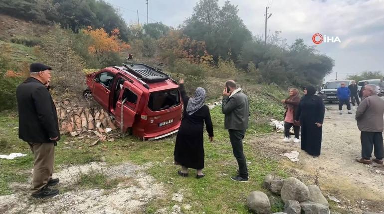 Dedesinin aracını kaçıran çocuk, polisten kaçarken şarampole yuvarlandı Aile üyelerinden çocuğa tepki