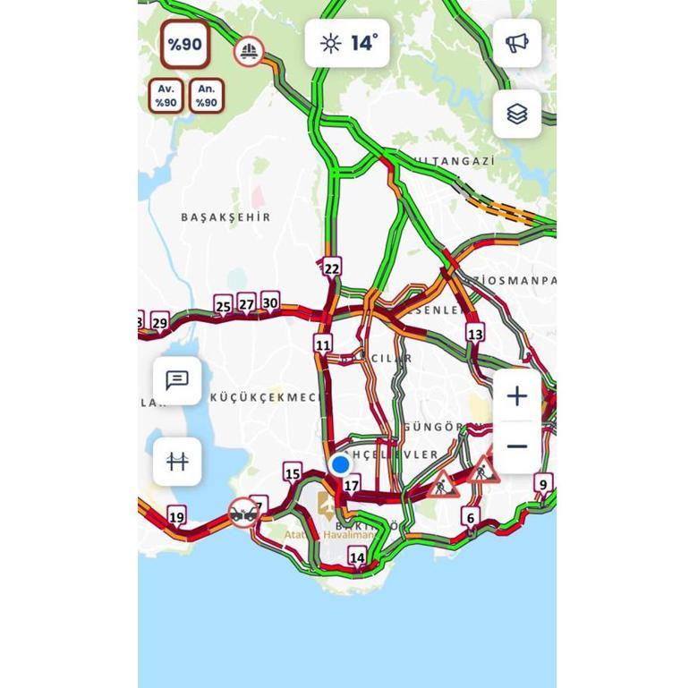 İstanbulda haftanın son gününde trafik yüzde 90a ulaştı