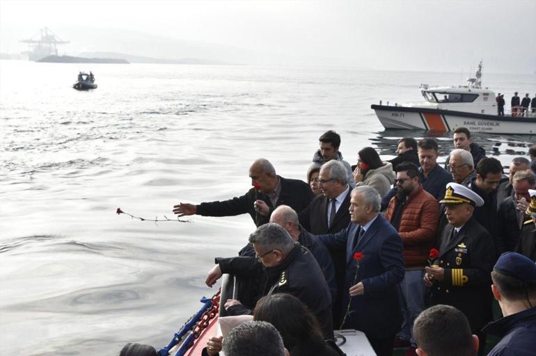 Zonguldakta batan  Kafkametler gemisinin kayıp 7 mürettebatı için gıyabi cenaze namazı