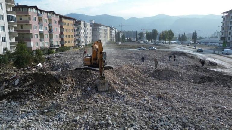 Maaşlarıyla ilgili iddialara tepki gösterdiler: O kadar kazanmıyoruz, aylık gelirimiz 60 bin lira