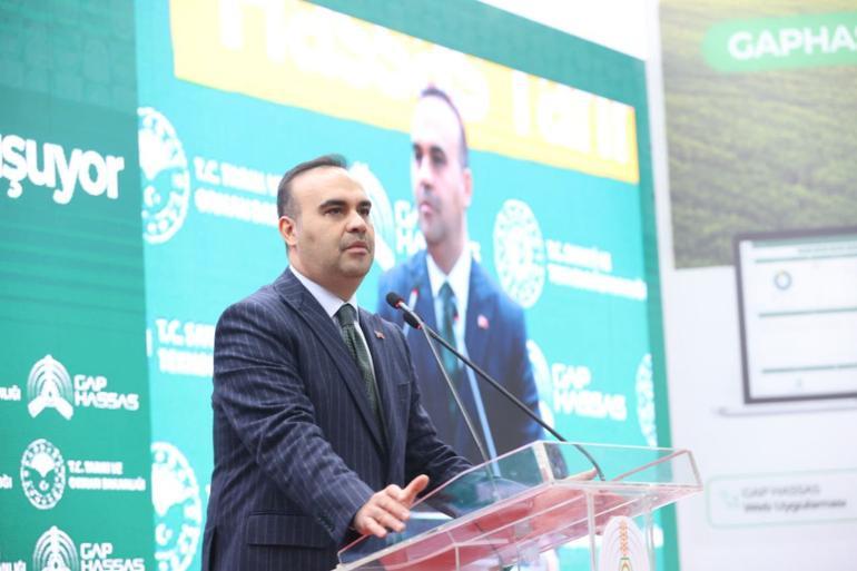 Bakan Kacır müjdeyi verdi: Akıllı tarım uygulaması geliyor