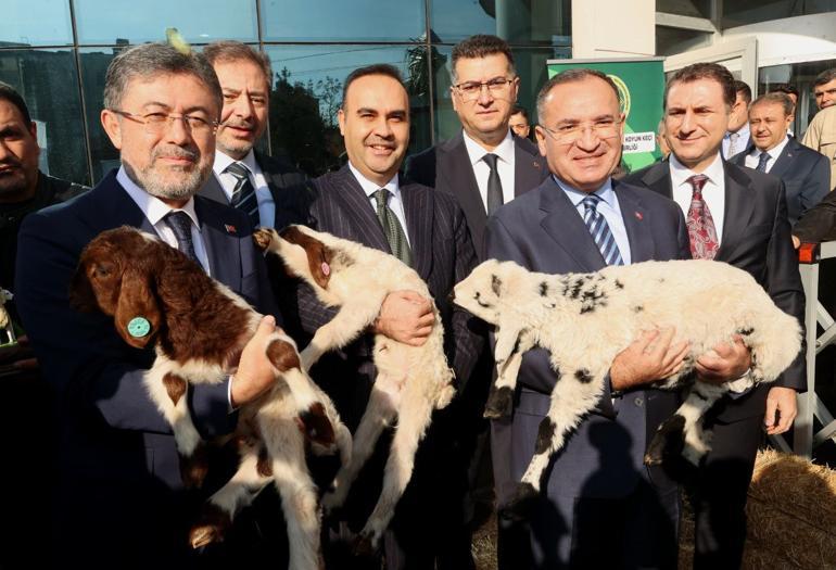 Bakan Kacır müjdeyi verdi: Akıllı tarım uygulaması geliyor