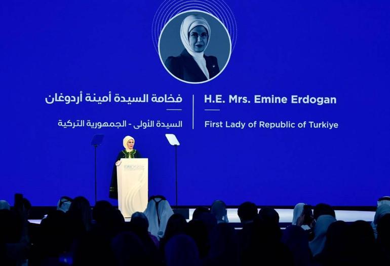 Emine Erdoğan, 3’üncü Dubai Küresel Kadınlar Forumu’na katıldı