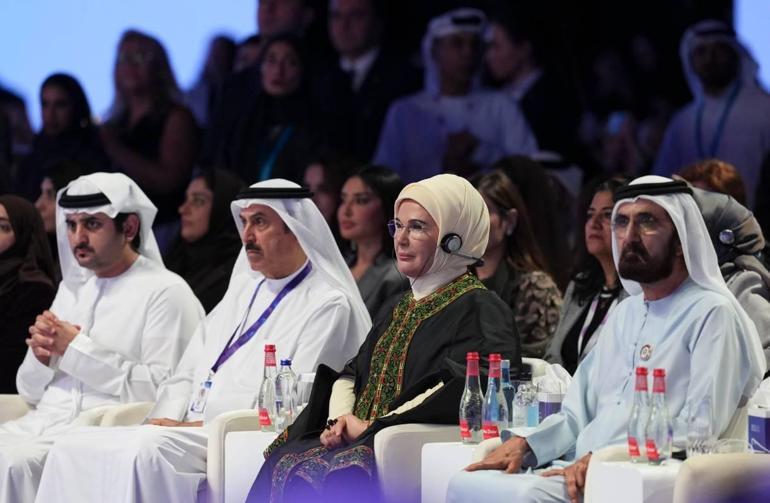 Emine Erdoğan, 3’üncü Dubai Küresel Kadınlar Forumu’na katıldı