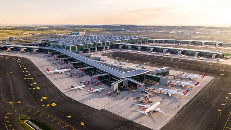 Bakan Uraloğlundan İstanbul Havalimanı açıklaması: 3 pistte eş zamanlı iniş-kalkış yapılacak