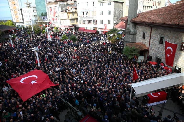 Ispartada helikopter kazası şehitlermize veda... Allahım cennetine al diyerek uğurladı