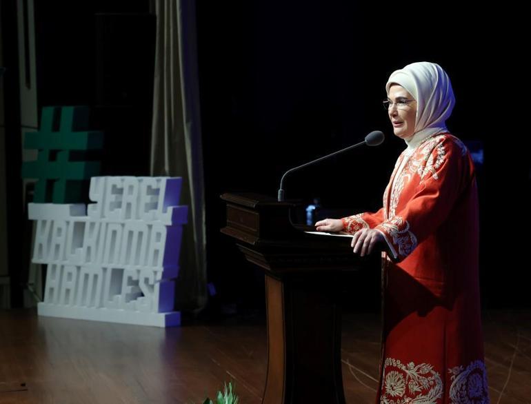 Emine Erdoğan: Köylerimizi güçlü bir şekilde yaşatmadan, şehirlerimizi kalkındıramayız