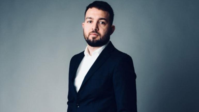 İngiliz otomotiv devi elektrikli otomobillerin sorunlarını ifşa eden Türk mühendisi işten çıkardı