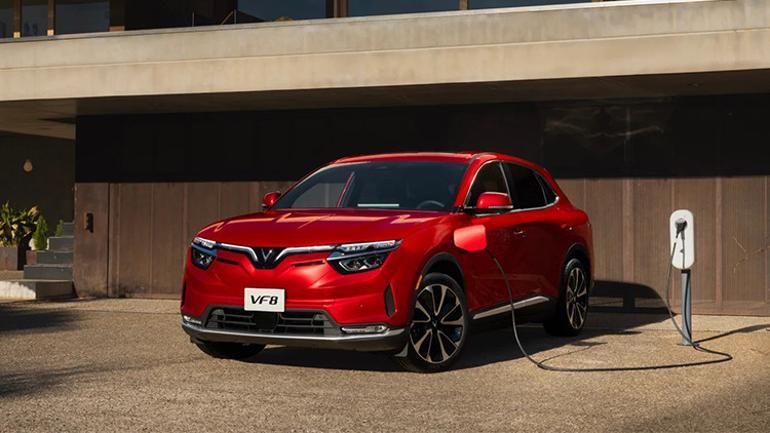 İngiliz otomotiv devi elektrikli otomobillerin sorunlarını ifşa eden Türk mühendisi işten çıkardı