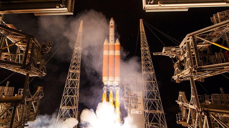 İnsanlık güneşe dokunuyor... Parker Güneş Sondası dünya hız rekorunu kırdı