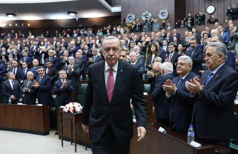 Cumhurbaşkanı Erdoğan: Yeni asgari ücret hayırlı olsun, çalışanlarımızı enflasyona ezdirmedik