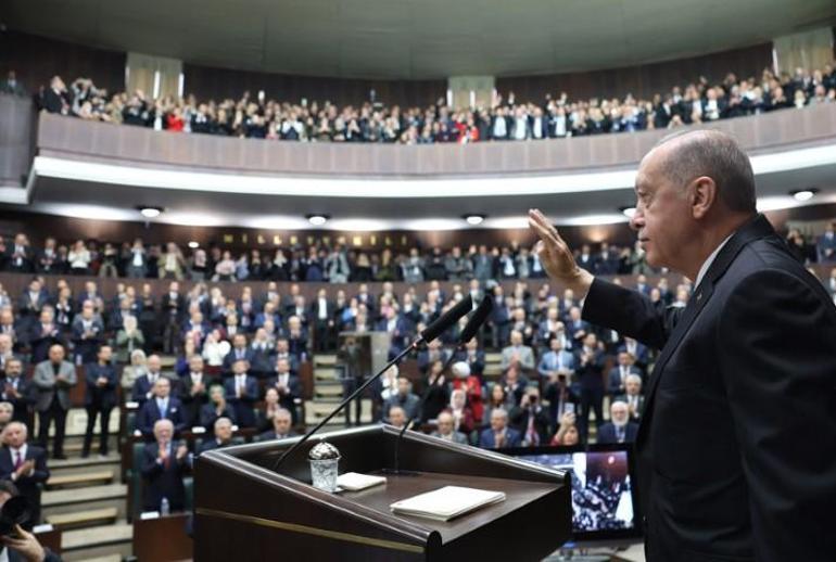 Cumhurbaşkanı Erdoğan: Yeni asgari ücret hayırlı olsun, çalışanlarımızı enflasyona ezdirmedik