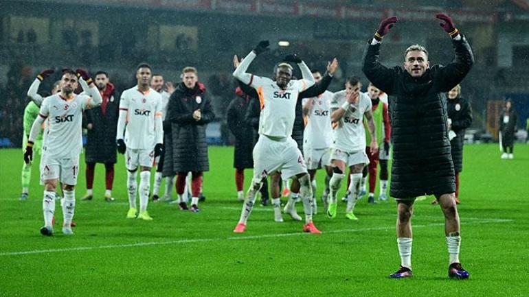 Galatasarayda yönetimden Başakşehir galibiyeti sonrası futbolculara dev prim