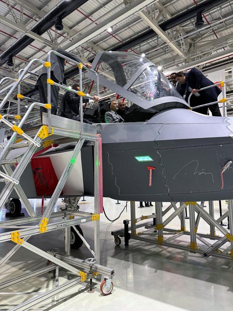 SSB Başkanı Görgün KAANın 2nci prototipini ilk kez paylaştı