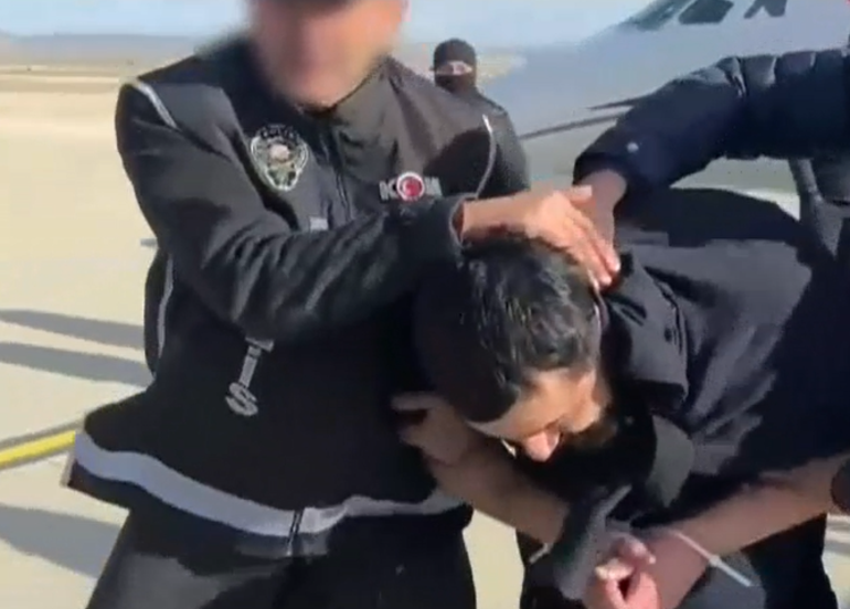 Ermenistan’dan Ankara’ya getirilmişlerdi Organize müdüre selam yolladı yakalandı… 15 yıllık firar son buldu