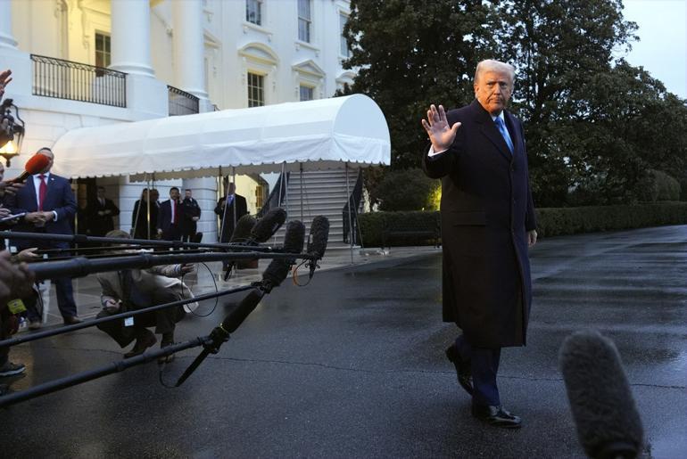 Trump dediğini yaptı: Ticaret savaşı resmen başladı.... Kanada ve Meksikadan misilleme kararı B planı devreye giriyor