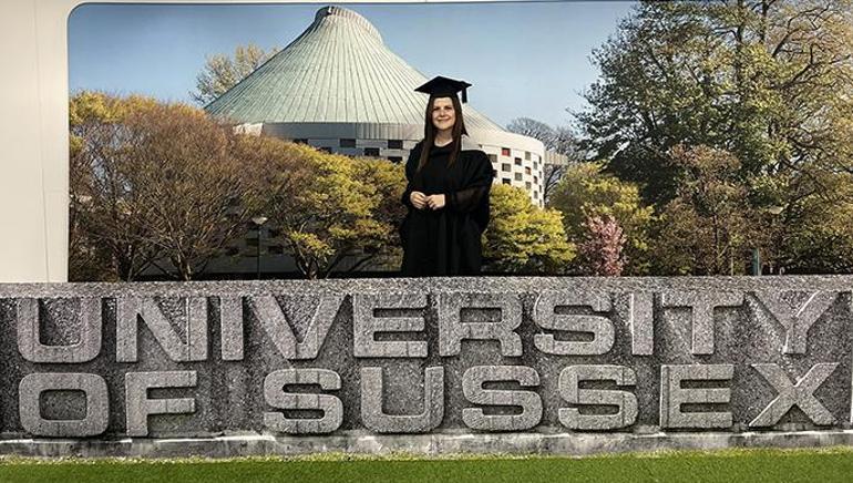 Sussex Üniversitesi’nden Gülçinay Mumcu’ya çifte ödül