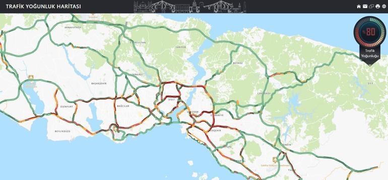 İstanbullular dikkat Kar trafiği başladı: Yoğunluk giderek artıyor