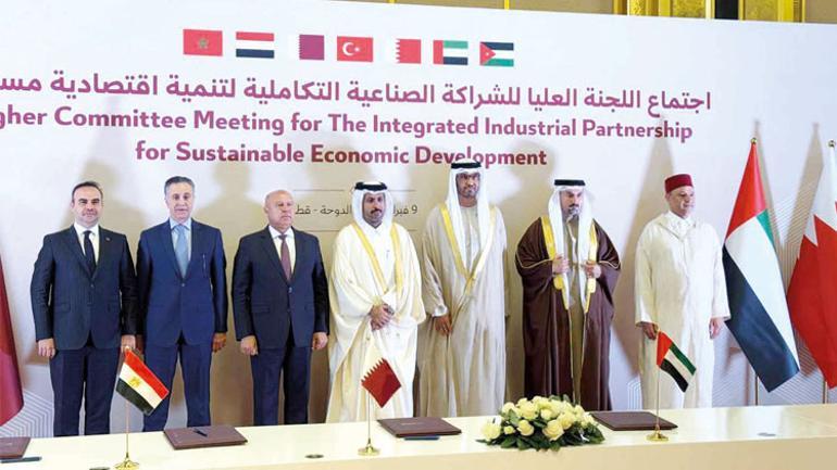 Katar’da bölgesel işbirliği imzası