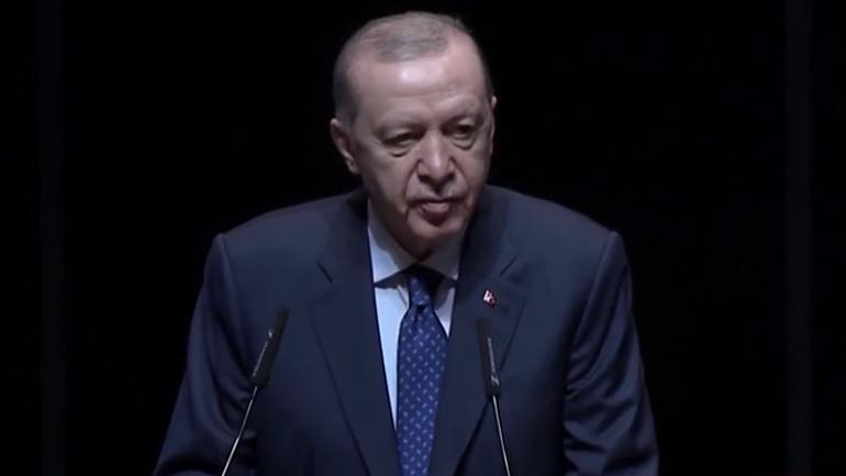 Cumhurbaşkanı Erdoğana Malezyada fahri doktora verildi: Yeni bir küresel düzen gerekiyor