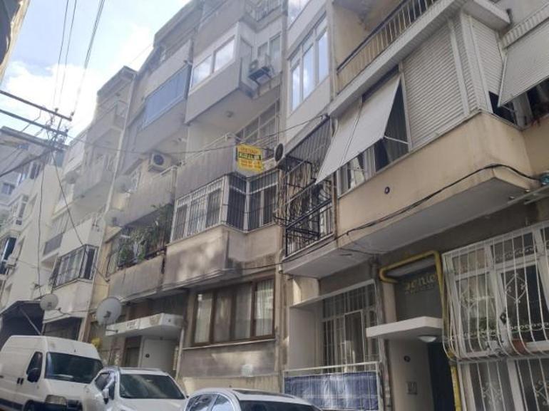 3 yıldır kayıptı ve evinden kötü kokular geliyordu... İçeri giren polisler tüyler ürperten manzara ile karşılaştı