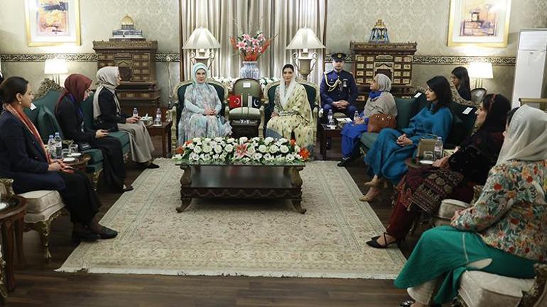 Emine Erdoğan, Pakistan Cumhurbaşkanı Zerdarinin kızı ile görüştü
