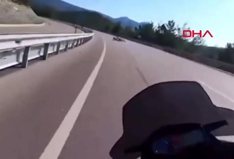 Polis memuru hayatını kaybetmişti Feci kazanın görüntüsü ortaya çıktı... Cuma gitti, Cuma gitti