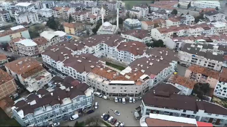 Tapu devri krizi herkesi mağdur etti: Dükkanlara kilitleri kırıp girdiler 5 yıldır evimiz var ama tapumuz yok