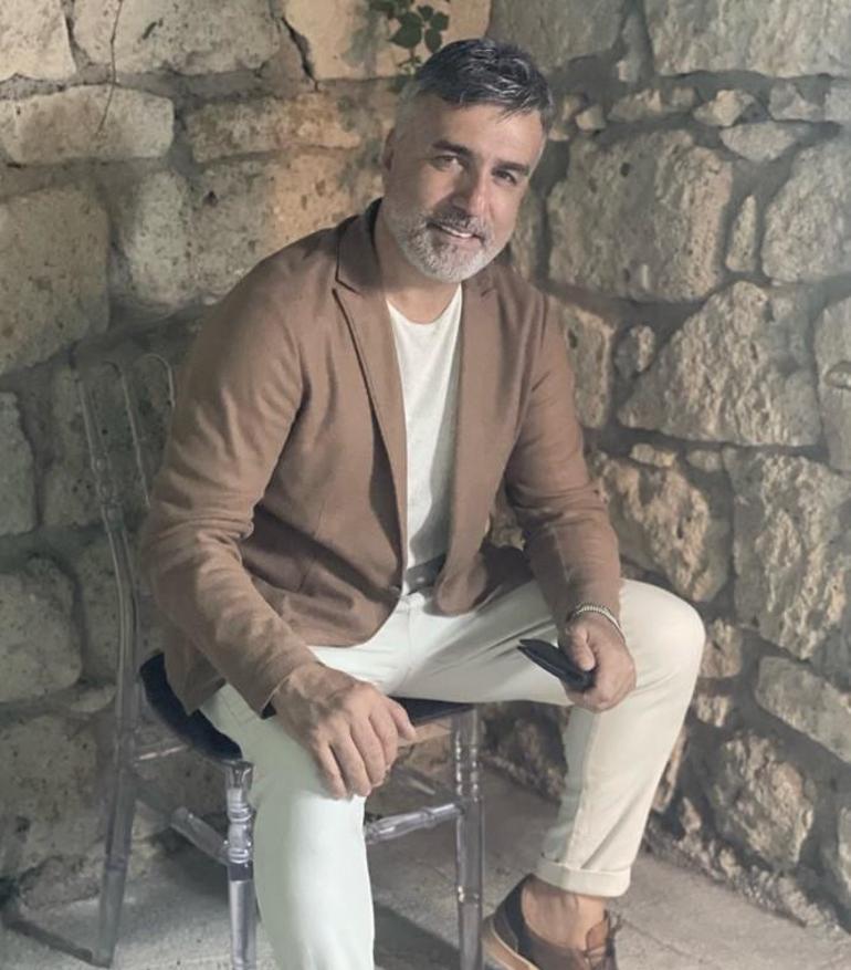 Karıma ettiğin küfürleri yediririm sana Özcan Deniz ile abisi Ercan Deniz arasındaki kavga büyüdü...