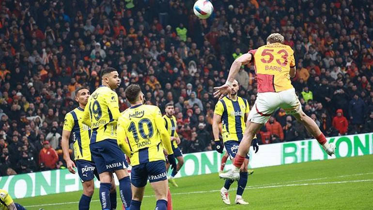 Deskundige schrijvers gaven commentaar op de Galatasaray-Fenerbahçe-derby: ‘Okan Buruk en Mourinho waren bang’