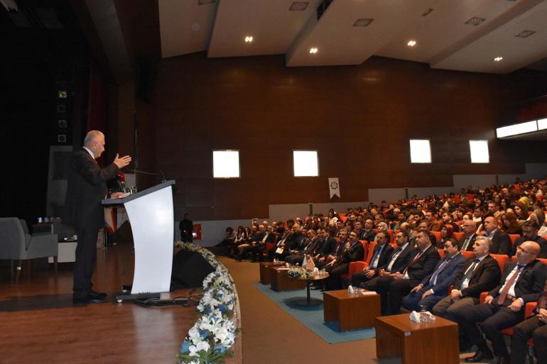 Binali Yıldırım: O caminho deve ser aberto para Erdoğan concorrer novamente à presidência