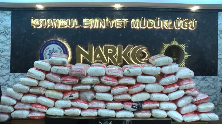 36,5 milyon dolarlık uyuşturucu operasyonundan yeni detaylar Maskeyle geldiler, 14 çuvalı kayığa taşıdılar