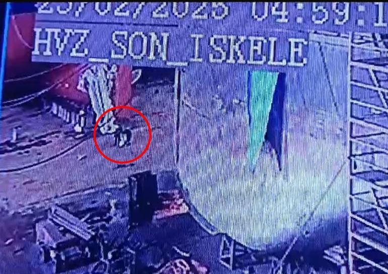 36,5 milyon dolarlık uyuşturucu operasyonundan yeni detaylar Maskeyle geldiler, 14 çuvalı kayığa taşıdılar