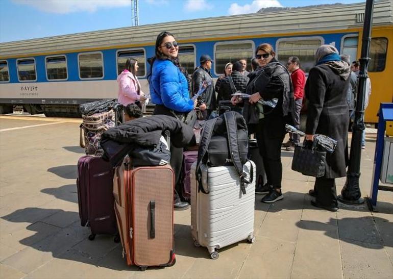 5 yıl aradan sonra komşu ülkenin başkentine tren seferleri başladı